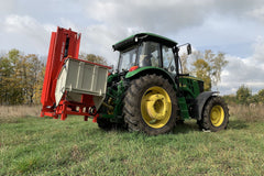 Tocator de crengi AM-200 PTO-K PRO (la tractor), cu banda de transportare, Ø max. 200 mm