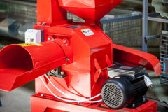 Tocator furaje UNITEH 400-24 cu turbina si ciclon, motor inclus 3.7 kW, capacitate max. 800 kg/h