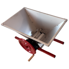 Zdrobitor manual de struguri ZSM-50S cu agitator, cuva INOX 50L, productivitate max. 600kg/h